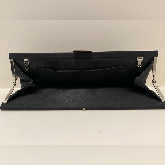 Banana Republic Clutch Sequin Evening - Picture 5 of 5